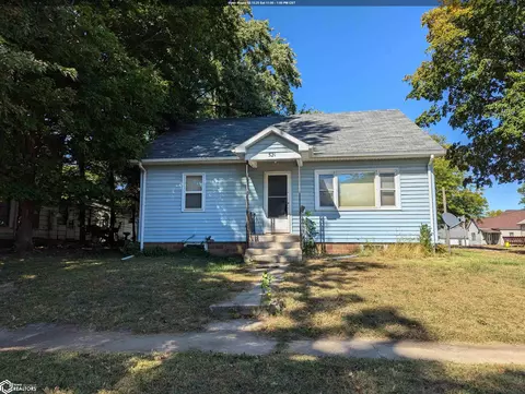 521 E Lucas St, Algona, IA 50511