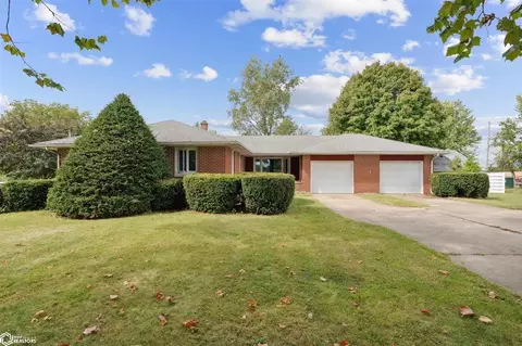 5219 Summer St, Burlington, IA 52601