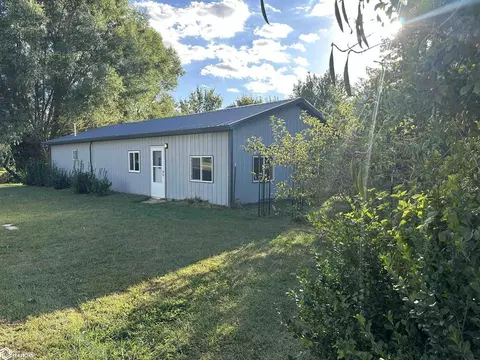 206 Michigan Ave, Lorimor, IA 50149