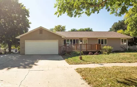 1506 E Nebraska St, Algona, IA 50511