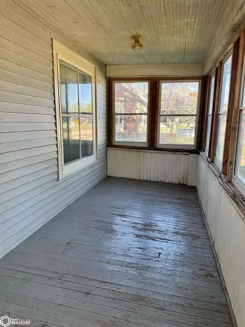306 College Ave, Bode, IA 50519 photo 6