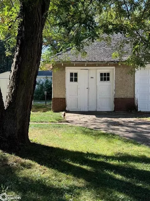 306 College Ave, Bode, IA 50519 photo 5