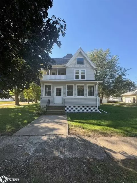 306 College Ave, Bode, IA 50519