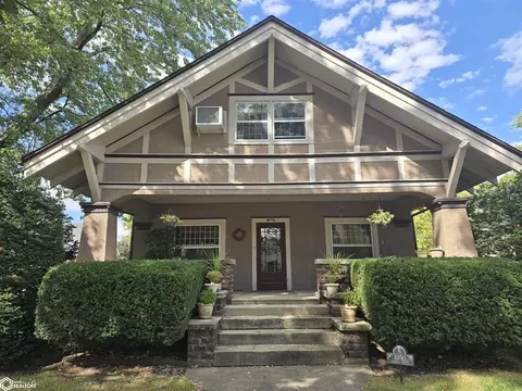 501 3rd Ave E, Oskaloosa, IA 52577