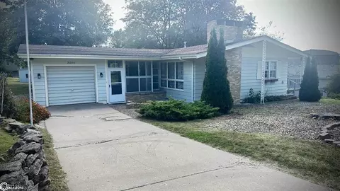 2006 6th Ave E, University Park, IA 52595