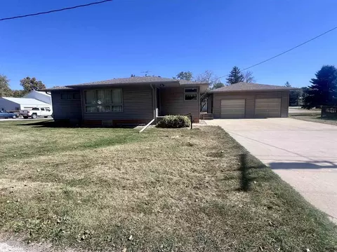 619 Depoe St, Alden, IA 50006
