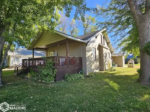 338 Way Ave, Woden, IA 50484