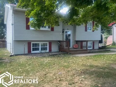 22 Pine Ct, Montrose, IA 52639
