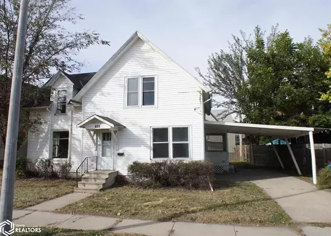 509 1st St, Webster City, IA 50595