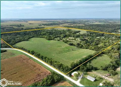 601 St Trl, Moravia, IA 52571