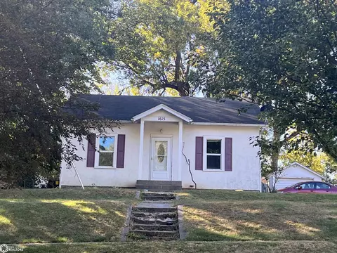 1615 4th Ave N, Denison, IA 51442