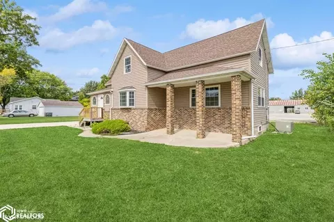 390 E 6th St, Garner, IA 50438