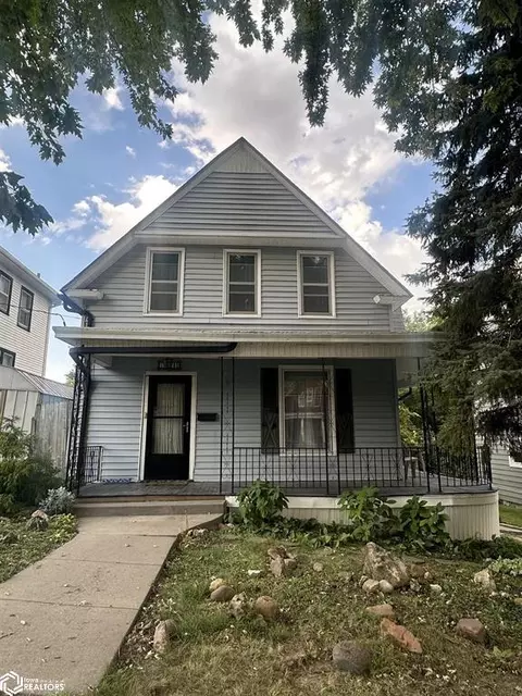 1210 Aetna St, Burlington, IA 52601