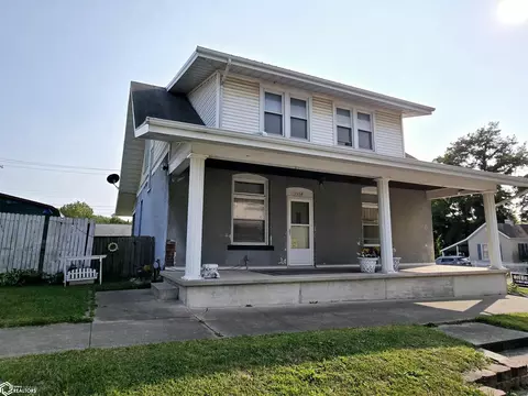 1534 Avenue G, Fort Madison, IA 52627