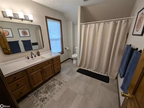 309 4th St SE, Hampton, IA 50441 photo 22
