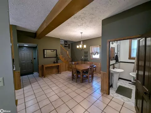 309 4th St SE, Hampton, IA 50441 photo 14