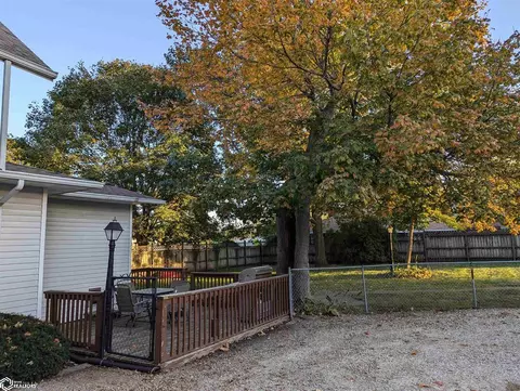 309 4th St SE, Hampton, IA 50441 photo 28