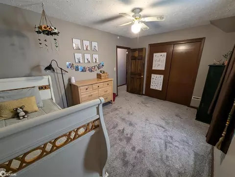 309 4th St SE, Hampton, IA 50441 photo 18
