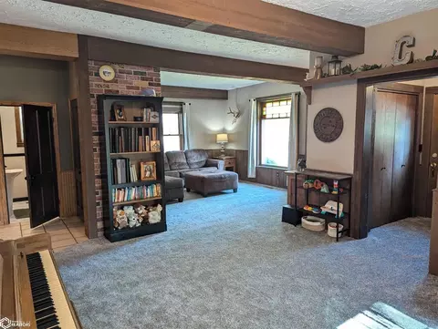 309 4th St SE, Hampton, IA 50441 photo 10