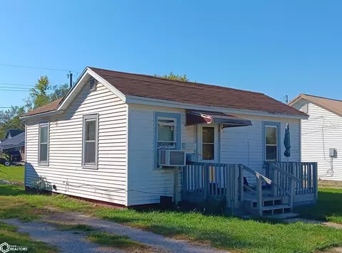 912 Boone Ave, Ottumwa, IA 52501