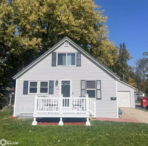 1023 3rd St, Webster City, IA 50595