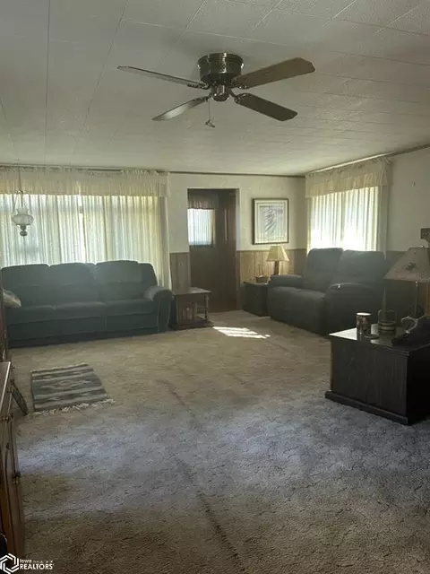 Living - 321 4th St SW, Hampton, IA 50441 photo 2 of 2