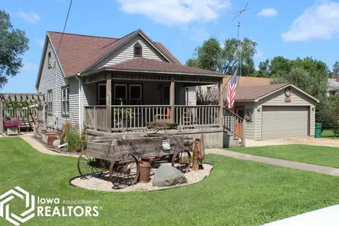 714 Front St, Geneva, IA 50633