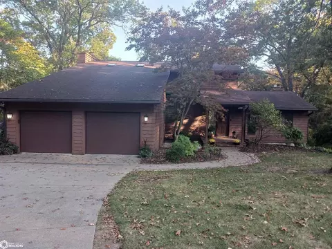 14 Greenbriar Ln, Ottumwa, IA 52501