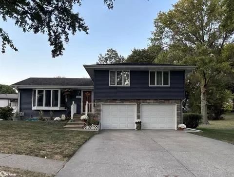 1624 Baldwin St, Harlan, IA 51537