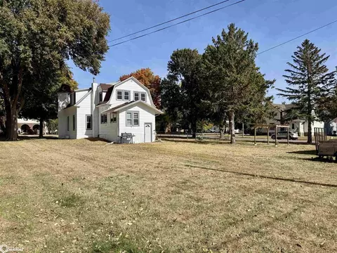 Exterior - 431 E 3rd St, Glidden, IA 51443 photo 9 of 14