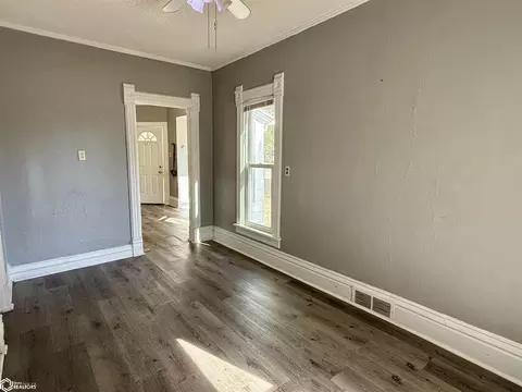 Living - 431 E 3rd St, Glidden, IA 51443 photo 3 of 6