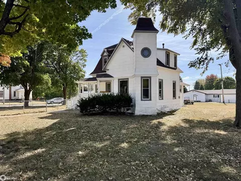 Exterior - 431 E 3rd St, Glidden, IA 51443 photo 12 of 14