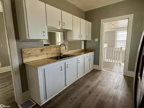 Kitchen - 431 E 3rd St, Glidden, IA 51443 photo 2 of 3