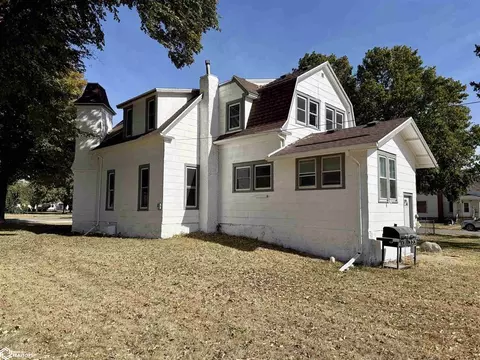 Exterior - 431 E 3rd St, Glidden, IA 51443 photo 11 of 14