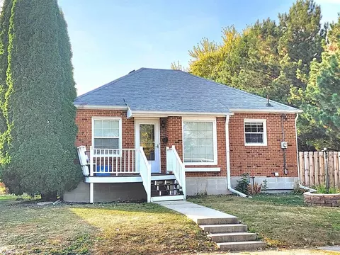 660 S Polk Ave, Mason City, IA 50401