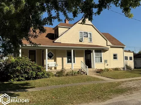 101 State St, Farmington, IA 52626