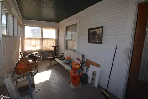 505 Montezuma St, Malcom, IA 50157 photo 9