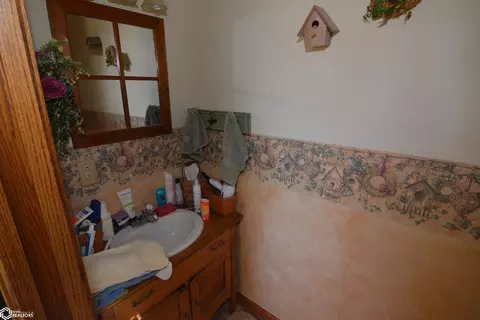 505 Montezuma St, Malcom, IA 50157 photo 32