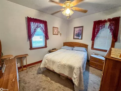 Bedroom - 442 11th Ave NE, Hampton, IA 50441 photo 1 of 8