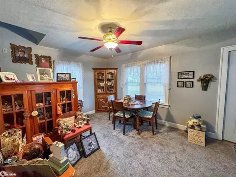 Dining - 442 11th Ave NE, Hampton, IA 50441 photo 2 of 2
