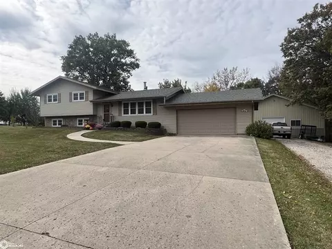 2598 Little Soap Rd, Bloomfield, IA 52537