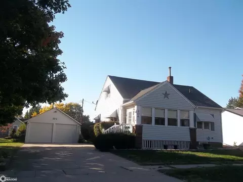 204 Myrtle St, Creston, IA 50801