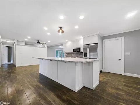 139 Windsor Blvd, Hampton, IA 50441 photo 2