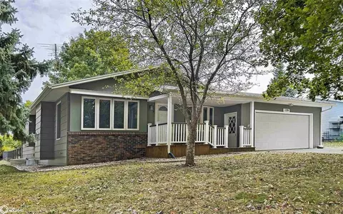 139 Windsor Blvd, Hampton, IA 50441