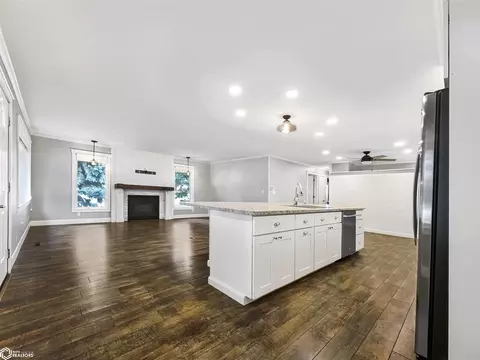139 Windsor Blvd, Hampton, IA 50441 photo 5