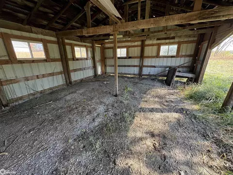 Other - 210 Th Ave, Cincinnati, IA 52549 photo 8 of 23