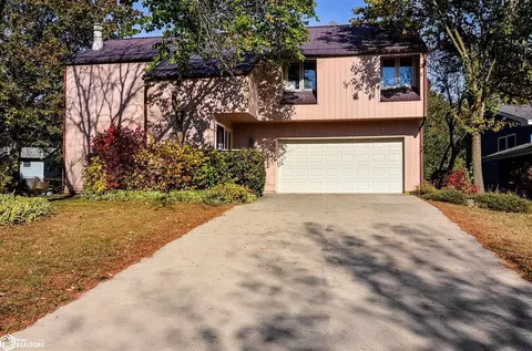 1007 Southview Dr, Fairfield, IA 52556