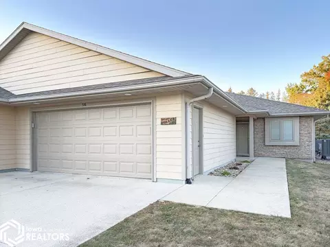 316 16th Ave NE, Hampton, IA 50441