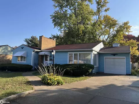 816 Hagemann Ave, Burlington, IA 52601