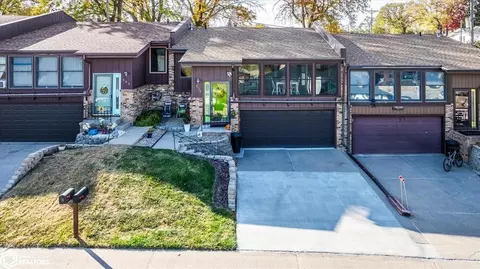 535 N 8th Ave, Missouri Valley, IA 51555